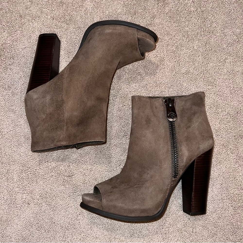 BCBG Olive Green Suede Pep Toe Wooden Block Booties